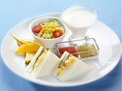 雙合成早餐:用產(chǎn)品和服務(wù)打動(dòng)餐飲美食消費(fèi)者