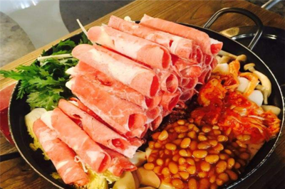 米屋美食工廠餐廳:用產(chǎn)品和服務打動餐飲美食消費者